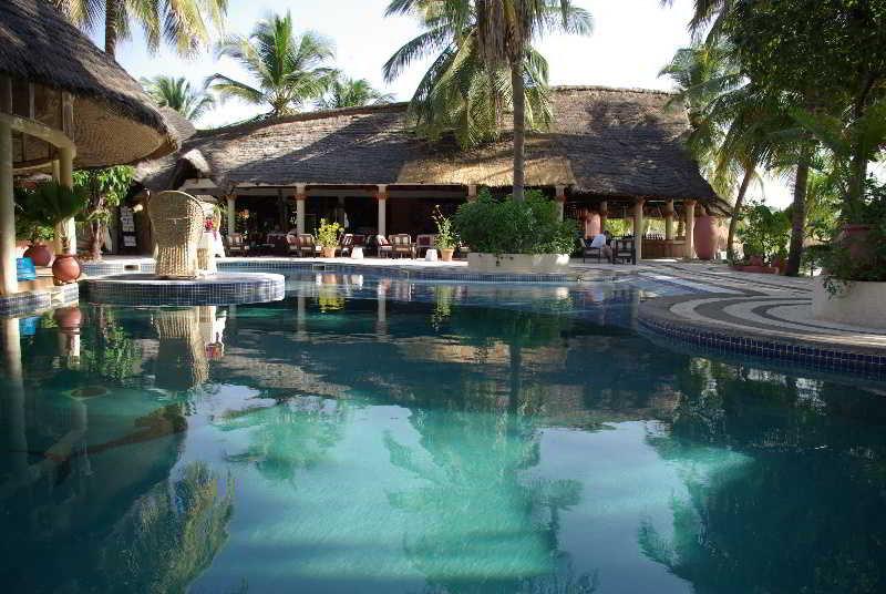 Espadon Hotel M'Bour Exterior photo